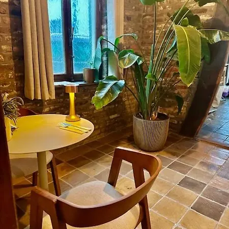 1691 住宿加早餐酒店 3*